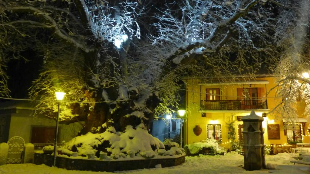 Τσαγκαράδα / Tsagarada